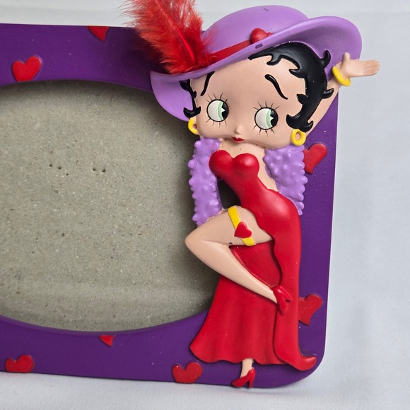 Vintage 2004 3D Betty Boop & Pudgy Picture Frame, Purple Red Hearts, 7" x 5" - Picture 2 of 14
